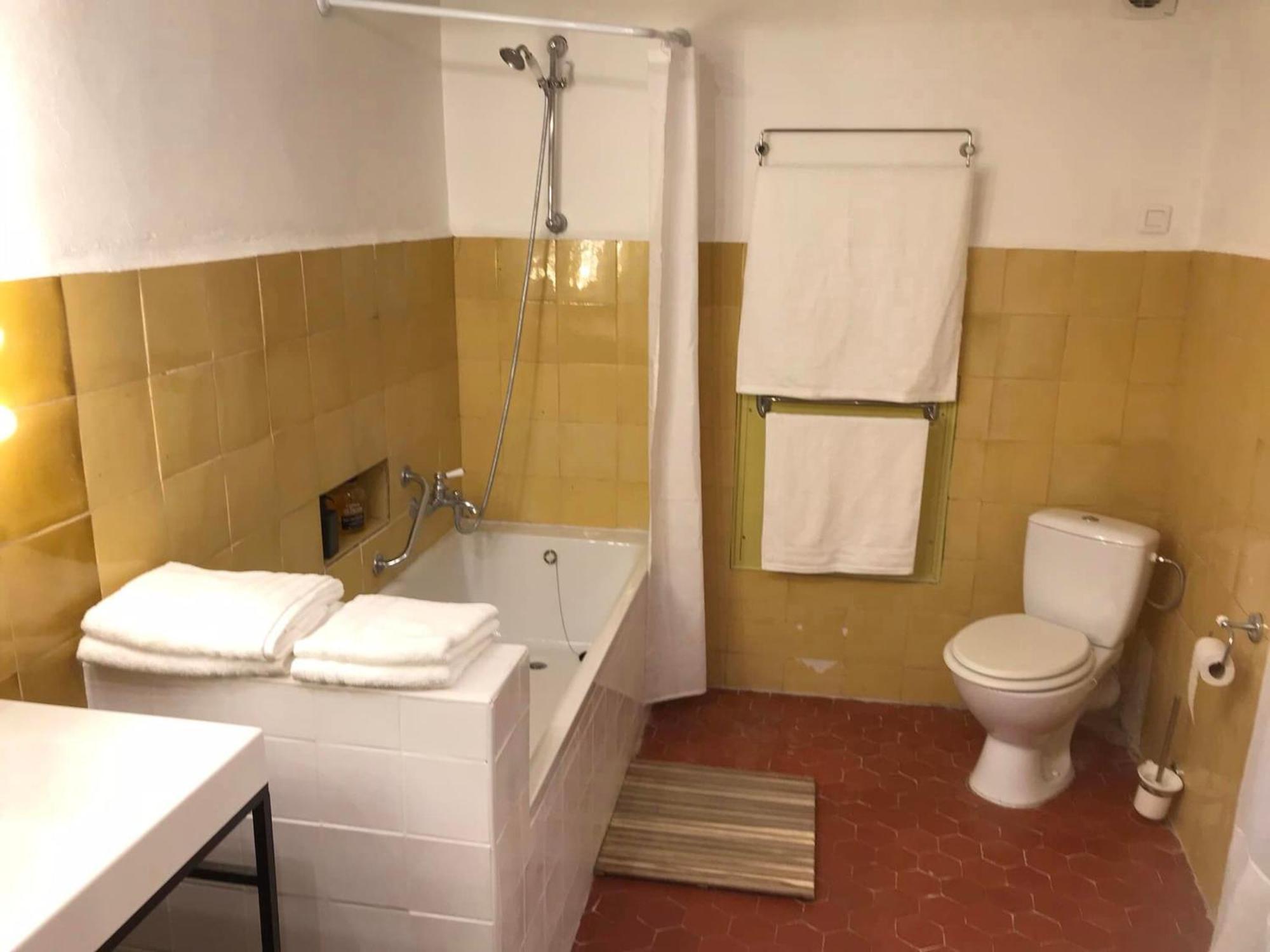 Ménerbes La Maison Joly מראה חיצוני תמונה